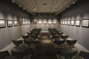 写真展会場の展示