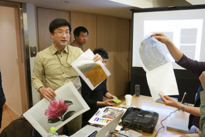 金紙・銀紙の裏打ち実験（村田）