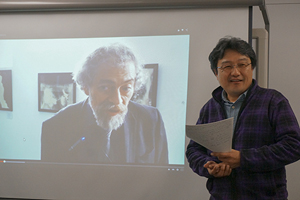 “What's Photographic Art?”＠PhotoVisaの日本語訳発表（佐々木）