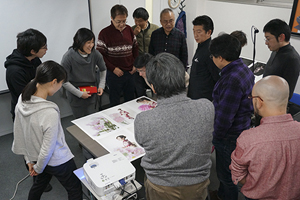 新メンバーの作品とステートメント発表（渡辺 恵）