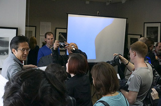 海外の写真フェスティバルで求められるスピーチ力（吉田繁先生）