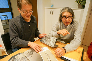 デザイナー清水悟さんとリーフレット打ち合わせ（蓮見浩明）