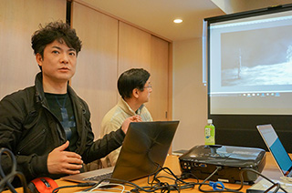 エバレット・ブラウンさんへのフォトレビュー（野村美和）