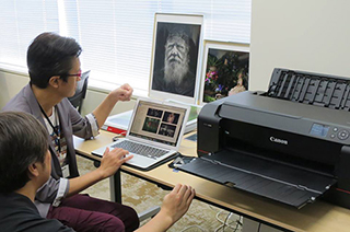 製品展示（TAMURONさん、EPSONさん、EIZOさん、CANNONさん）