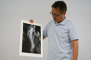 表現力向上プロジェクト「同じデータから各々のコンセプトでプリントする」青山さん画像（蓮見浩明）