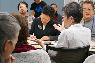 デボラ・クロチコさんの講演会を開催