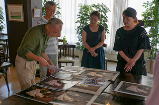 写真展とHOUSTONレビューに向けて作品発表と美術館への寄贈法