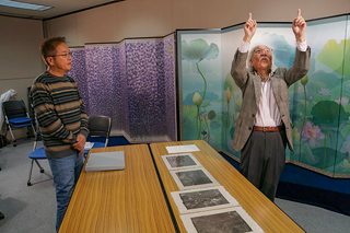 写真家・小川勝久さんをお招きしてセミナーとレビューを行ないました。